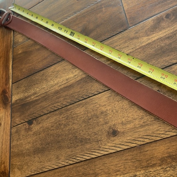 Men’s Brown Full Grain Leather Belt size approx  48” long - Picture 13 of 14